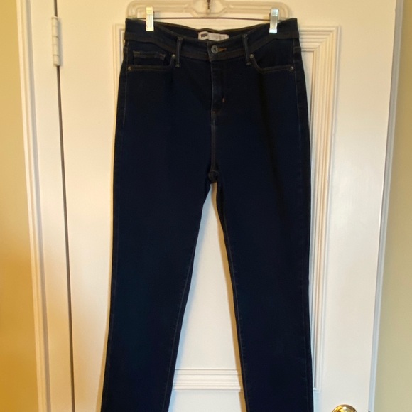 LEVI’S 512 5 Pocket Jeans (waist-32”) - Picture 5 of 5